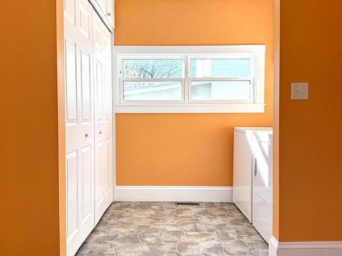 3 Harding Avenue, Amherst, NS 