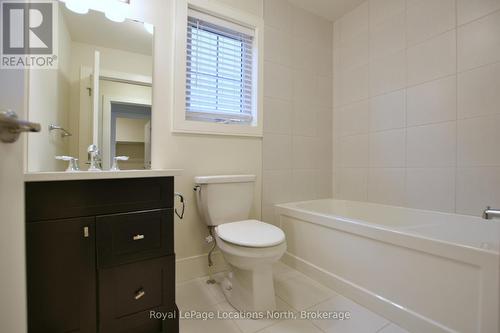185 Yellow Birch Crescent, Blue Mountains, ON - Indoor Photo Showing Bathroom