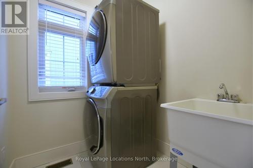 185 Yellow Birch Crescent, Blue Mountains, ON - Indoor Photo Showing Laundry Room