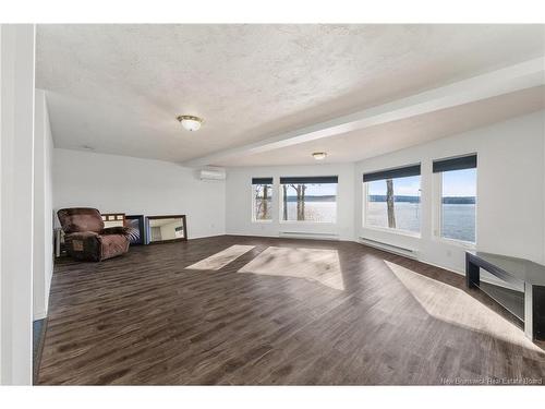 178 Hills Point Rd, Oak Bay, NB 