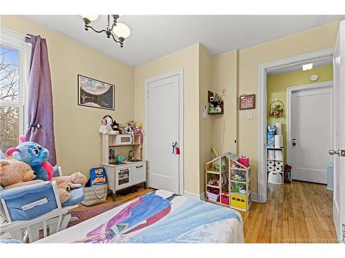 24 Grandview Ave, Moncton, NB 