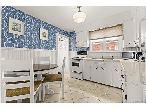 24 Grandview Ave, Moncton, NB 