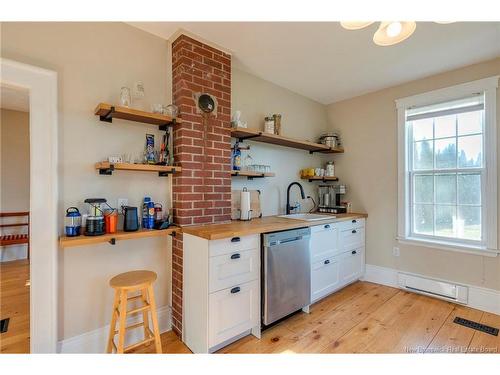 118 Perry Point Rd, Kingston, NB 