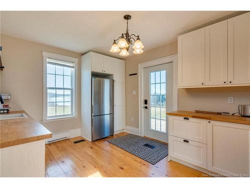 118 Perry Point Rd, Kingston, NB 