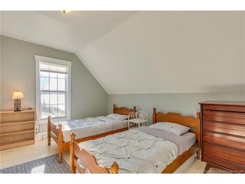 118 Perry Point Rd, Kingston, NB 