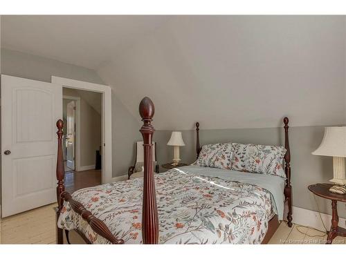 118 Perry Point Rd, Kingston, NB 