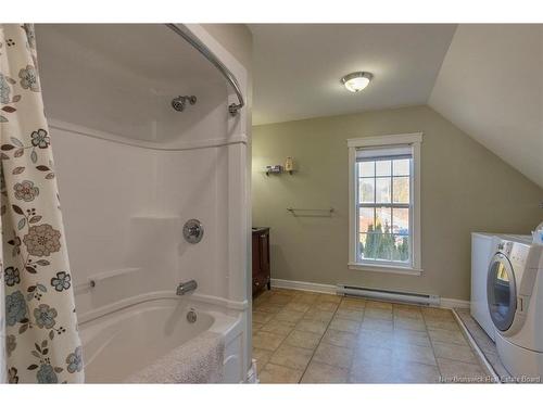 118 Perry Point Rd, Kingston, NB 