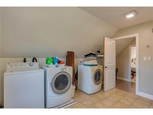 118 Perry Point Rd, Kingston, NB 