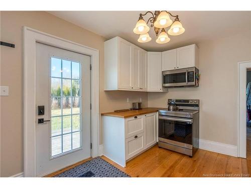 118 Perry Point Rd, Kingston, NB 