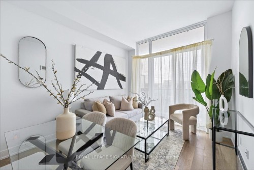 Lph06-9471 Yonge Street, Richmond Hill, ON - Indoor