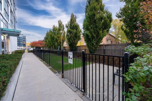 Lph06-9471 Yonge Street, Richmond Hill, ON - Outdoor