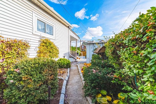 36 Cheever Street, Hamilton, ON - Outdoor