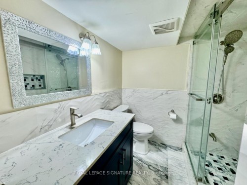 3 Carrie Crescent, Brampton, ON - Indoor Photo Showing Bathroom
