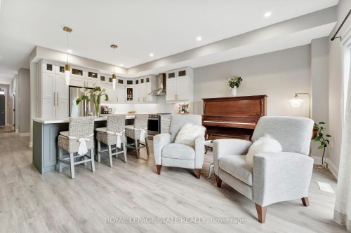 74 Melbourne Street, Hamilton, ON 