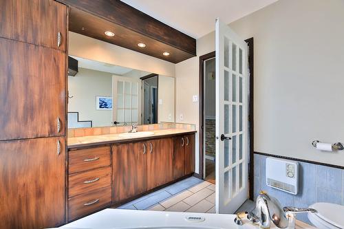 Salle de bains - 392 Rue Rocheleau, Québec (Beauport), QC - Indoor Photo Showing Bathroom