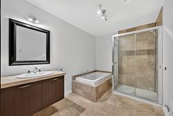 Ensuite bathroom - 