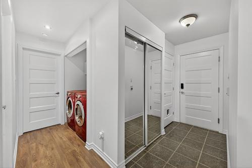 Hall - 8-4148 Mtée St-Hubert, Longueuil (Saint-Hubert), QC - Indoor Photo Showing Other Room