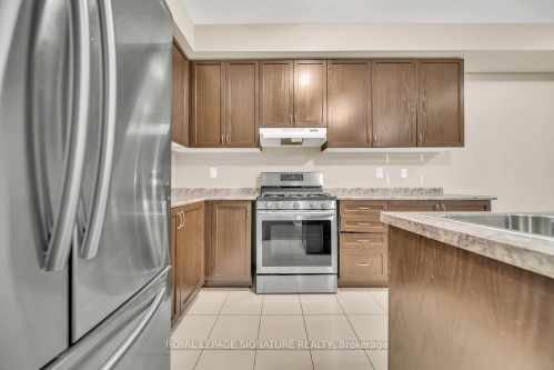 81 Vezna Crescent, Brampton, ON 