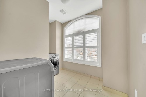 81 Vezna Crescent, Brampton, ON 