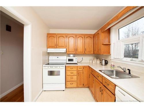 48 Coronation Dr, Moncton, NB 