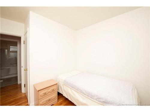 48 Coronation Dr, Moncton, NB 