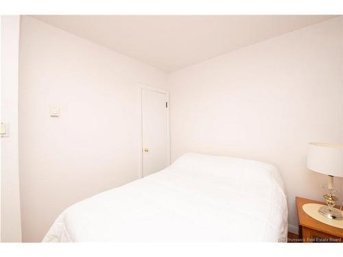 48 Coronation Dr, Moncton, NB 