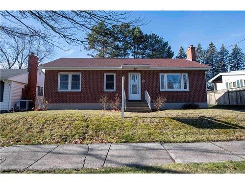 48 Coronation Dr, Moncton, NB 