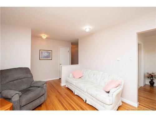 48 Coronation Dr, Moncton, NB 