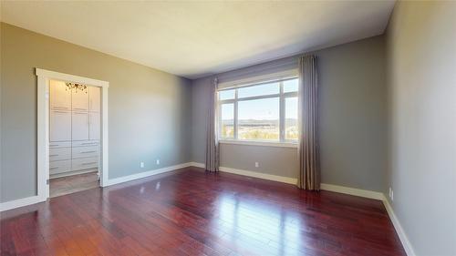 1631 Mt. Pyramid Crescent, Cranbrook, BC - Indoor Photo Showing Other Room