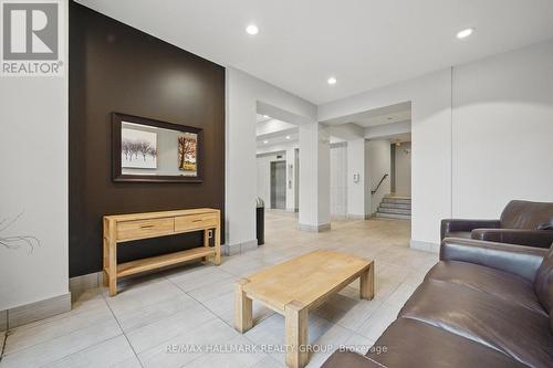 Ph7 - 808 Bronson Avenue, Ottawa, ON - Indoor Photo Showing Other Room