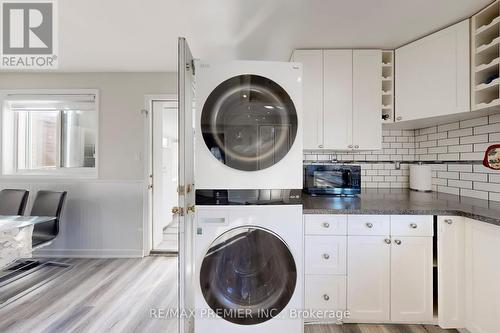 888 Krosno Boulevard, Pickering, ON - Indoor Photo Showing Laundry Room