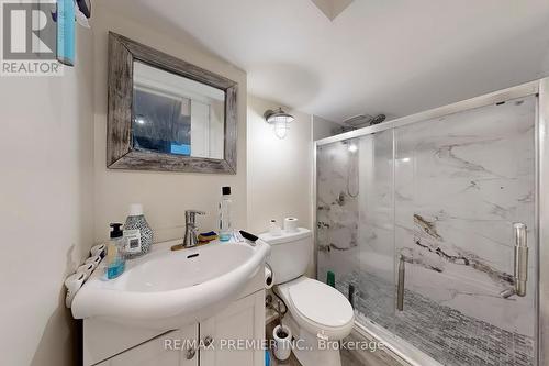 888 Krosno Boulevard, Pickering, ON - Indoor Photo Showing Bathroom