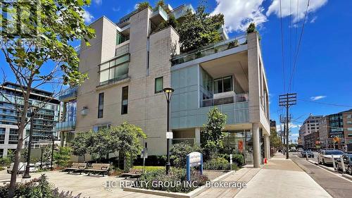 302 - 238 Davenport Road, Toronto, ON - Outdoor