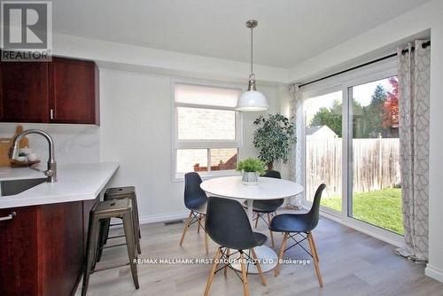 609 Coldstream Drive, Oshawa, ON - Indoor Photo Showing Dining Room