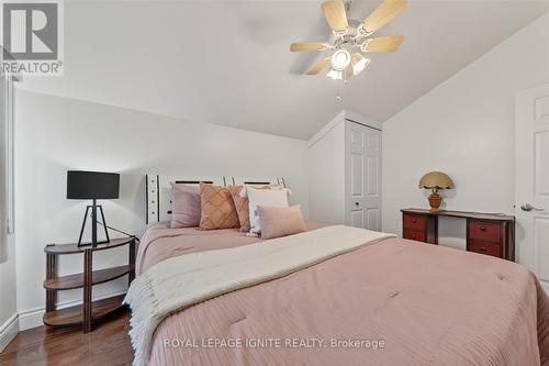 187 Birkdale Road, Toronto, ON - Indoor Photo Showing Bedroom
