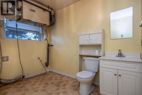 104 Frecker Drive, St. John'S, NL - Indoor Photo Showing Bathroom