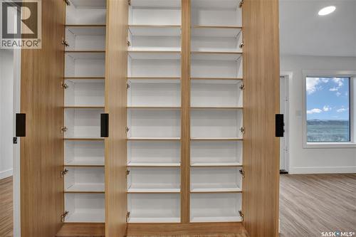 105 Emma Crescent, Martensville, SK - Indoor With Storage