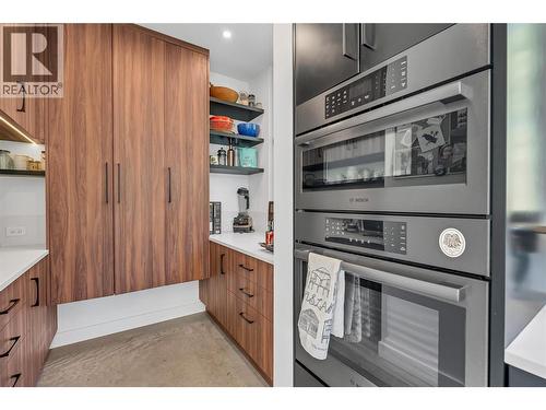 503 Wilson Mountain Road, Oliver, BC - Indoor Photo Showing Kitchen