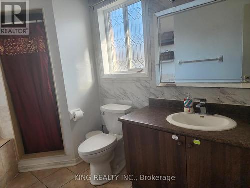 12 Travis Crescent, Brampton, ON - Indoor Photo Showing Bathroom
