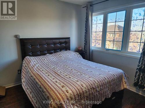 12 Travis Crescent, Brampton, ON - Indoor Photo Showing Bedroom