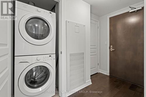406 - 238 Besserer Street, Ottawa, ON - Indoor Photo Showing Laundry Room
