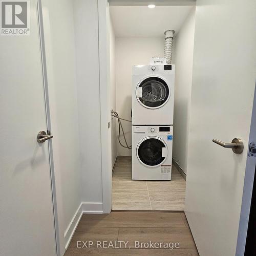 In-Suite Laundry - 2702 - 25 Wellington Street S, Kitchener, ON - Indoor Photo Showing Laundry Room