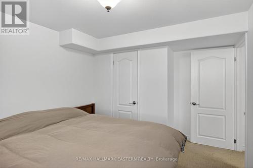 #1 - 929 Wentworth Street, Peterborough (Otonabee Ward 1), ON - Indoor Photo Showing Bedroom