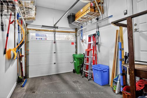 #1 - 929 Wentworth Street, Peterborough (Otonabee Ward 1), ON - Indoor Photo Showing Garage