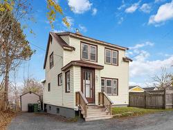 10 Bonaventure Drive  Halifax, NS B3M 2P8