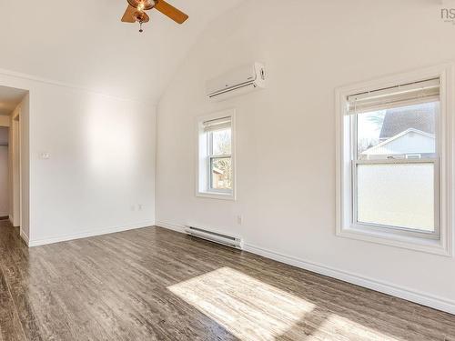 18 School Street, Hantsport, NS 