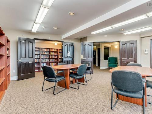 311 2 Lake Drive, Bedford, NS 