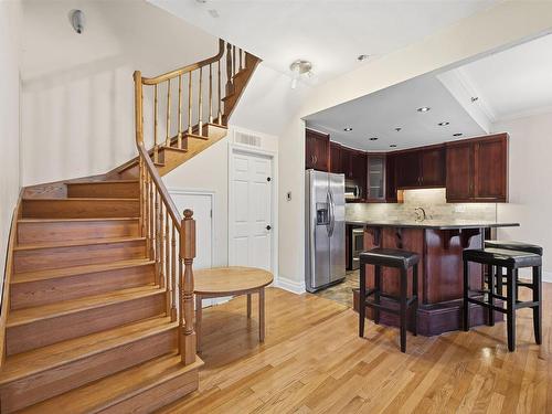 5 1049 South Park Street, Halifax, NS 