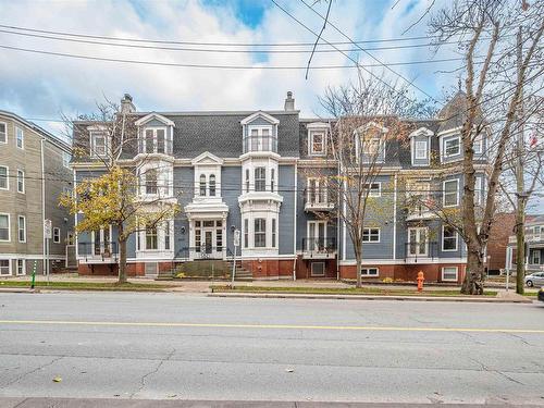 5 1049 South Park Street, Halifax, NS 
