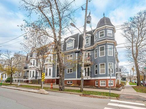 5 1049 South Park Street, Halifax, NS 